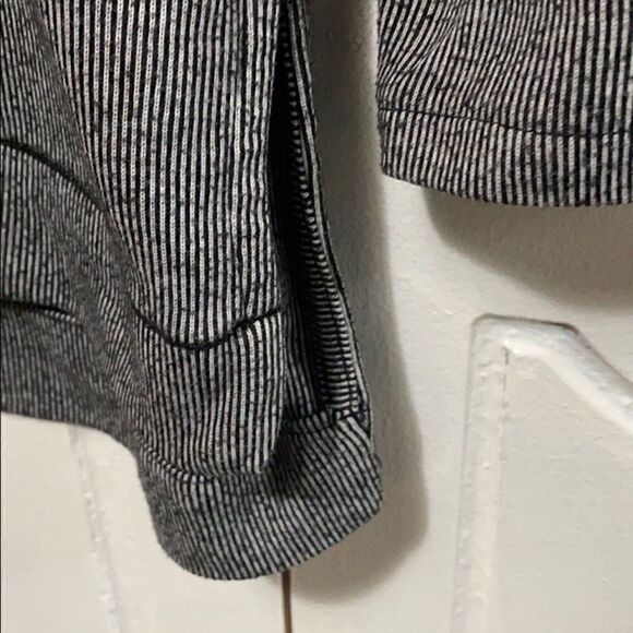 Zara Trafaluc Pinstripe Tunic Sweater size small - Picture 4 of 7